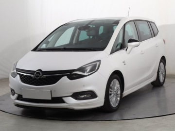 Opel Zafira C Tourer Facelifting 1.6 Turbo 200KM 2017 Opel Zafira Tourer 1.6 Turbo, Salon Polska, zdjęcie 1