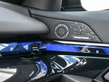 BMW Seria 5 G90-91 Touring 2.0 520d 197KM 2025 BMW Seria 5 520d xDrive Sport Sedan 2.0 (197KM) 2025, zdjęcie 9