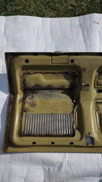 Крышка двигателя Fiat 126p