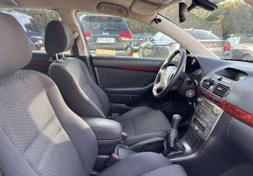 Toyota Avensis I Kombi 1.8 129KM 2003 Toyota Avensis Polski salon 1.8 Benzyna 129KM, zdjęcie 9