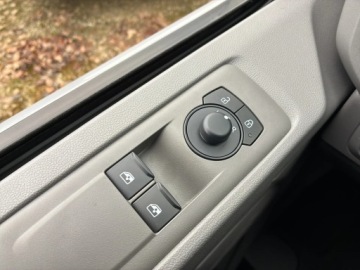 Volkswagen Caravelle T6 Transporter 2.0 TDI 150KM 2025 Volkswagen Caravelle 9 osób/L2H1/2.0 TDI 150 KM ma, zdjęcie 32