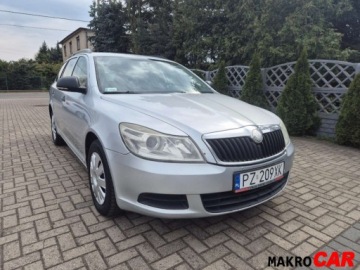 Skoda Octavia II Kombi 1.6 TDI CR DPF 105KM 2009 Skoda Octavia Polski salon Zadbana Niskie spalanie 1.6 Diesel 105KM, zdjęcie 3