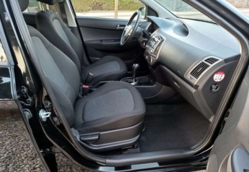 Hyundai i20 I Hatchback 5d Facelifting 1.4 CVVT 100KM 2014 Hyundai i20 2014 1.4 Benzyna 100KM Automatyczna skrzynia biegów, zdjęcie 26