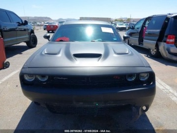 Dodge Challenger III 2021 Dodge Challenger 2021r, RT, Scat Pack, 6.4L 6.4 Benzyna 485KM, zdjęcie 2