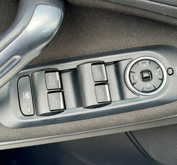 Ford S-Max I Van 2.0 i 16V 145KM 2009 Ford S-Max 2.0 145KM benzyna titanium facelift ogrzewana szyba 7 foteli cl, zdjęcie 12