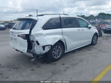 Toyota Sienna III 2023 Toyota Sienna xle, 2023r., 2.5L 2.5 Benzyna 245KM, zdjęcie 2