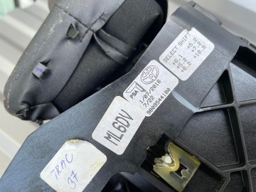 JUMPY PROACE III ZVEDÁK VOLIČ TÁHLO 9809544180
