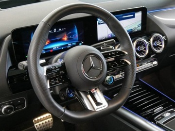 Mercedes GLA II Off-roader AMG Facelifting 2.0 35 306KM 2025 MERCEDES-BENZ GLA AMG 35 4-Matic Suv 2.0 (306KM) 2025, zdjęcie 4