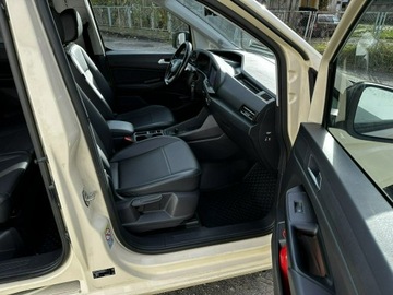 Volkswagen Caddy V Caddy 2.0 TDI 122KM 2022 Volkswagen Caddy 7 osobowy 2.0TDI 122KM DSG Style, zdjęcie 21