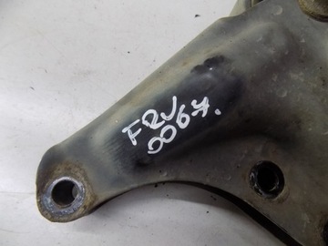 HONDA FR-V UCHYCENÍ ULOŽENÍ MOTORU