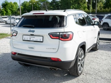 Jeep Compass II SUV Facelifting 1.3 GSE T4 150KM 2021 Jeep Compass 1.3 TMair Limited FWD DDCT K.cof, zdjęcie 4