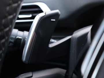 Peugeot 3008 II Crossover Facelifting  1.2 PureTech 130KM 2021 Peugeot 3008 1.2 PureTech, Salon Polska, zdjęcie 18