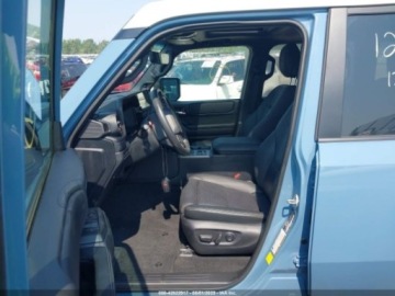 Toyota Land Cruiser VIII 2024 Toyota Land Cruiser 2024 TOYOTA LAND CRUISER 2.4 Hybryda 326KM, zdjęcie 13