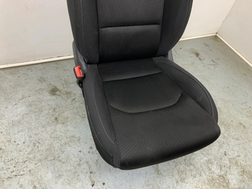 HYUNDAI I30 2019 PŘEDNÍ STRANA LEVÝ SEDADLA POHOVKA
