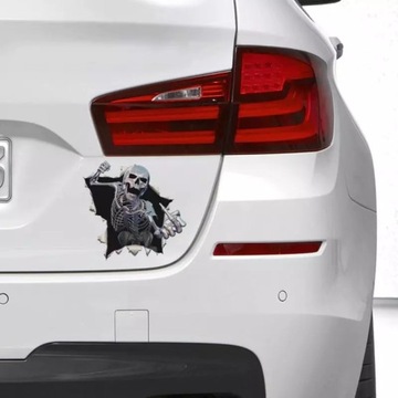 Скелет, череп, дырка, трахни мотор с наклейкой на танке