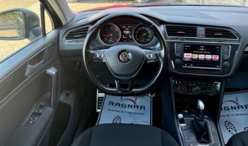 Volkswagen Tiguan II SUV 2.0 TDI 150KM 2017 Volkswagen Tiguan 2.0 TDI 4x4 4motion keylessgo el. klapa SOUND temp ACC L, zdjęcie 31