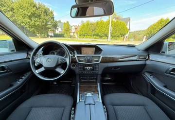 Mercedes Klasa E W212 Limuzyna 220 CDI BlueEFFICIENCY 170KM 2012 Mercedes-Benz Klasa E Mercedes-Benz Klasa E 220 BlueTEC 7G-TRONIC Elegance, zdjęcie 16