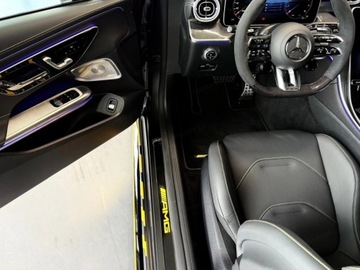Mercedes CLE Coupe AMG 3.0 53  449KM 2025 MERCEDES-BENZ CLE AMG 53 4-Matic+ Coupe 3.0 (449KM) 2025, zdjęcie 6