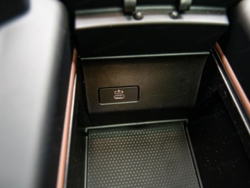 BMW X6 G06 SUV Facelifting 3.0 40i 381KM 2023 BMW X6 xDrive40i Sport Suv 3.0 (381KM) 2023, zdjęcie 21