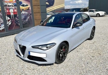 Alfa Romeo Giulia II Sedan Facelifting 2.0 Turbo 280KM 2021 Alfa Romeo Giulia Q4 2.0 BENZ 280 KM FULL 2021r Warszawa 2.0 Benzyna 280KM, zdjęcie 3