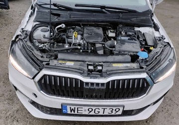 Skoda Fabia IV 1.0 MPI 80KM 2025 Skoda Fabia 2025r, 1.0 Benzyna. Uszkodzony. Poobijany. Jezdzi BenzynaLPG, zdjęcie 4
