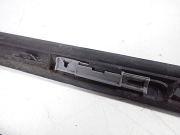 НАКЛАДКА ПЕРЕДНЕГО ОКНА СПРАВА СЛЕВА PEUGEOT 5008 I ЕВРОПА 96858535 96858533