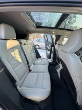 Volvo XC40 2024 Volvo XC 40 Plus 2024 ZarejestrowaneGotowe do jazdy 2.0 Benzyna 247KM, zdjęcie 17