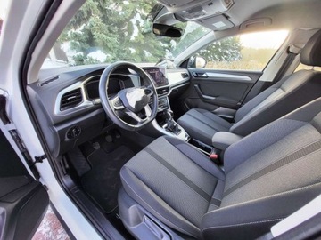 Volkswagen T-Roc I SUV Facelifting 1.0 TSI 110KM 2023 Volkswagen T-Roc 1.0 TSI 202 Benzyna 110KM, zdjęcie 8
