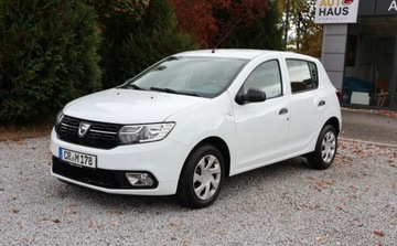 Dacia Sandero II Hatchback 5d Facelifting 1.0 SCe 73KM 2018 Dacia Sandero Gwarancja 12 miesiecy. Benzyna 73KM
