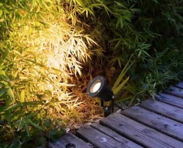 Садовый светильник на штыре ГУ10 230В для освещения