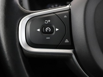Volvo V60 II  Kombi 2.0 D3 150KM 2019 Volvo V60 GRATIS! Pakiet Serwisowy o wartości, zdjęcie 30