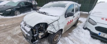 Fiat Panda III 2016 Fiat Panda 2016r, 1 2 Benzyna. Uszkodzony lewy przod. VAT 23 brutto 1.2, zdjęcie 1