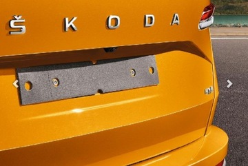 PODKŁADKI POD TABLICE REJESTRACYJNE SKODA KEA075004 ORYGINAŁ