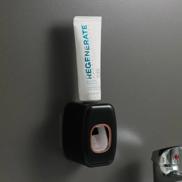 Black Bathroom Accessories Automatic Toothpaste Dispenser Wall Mount