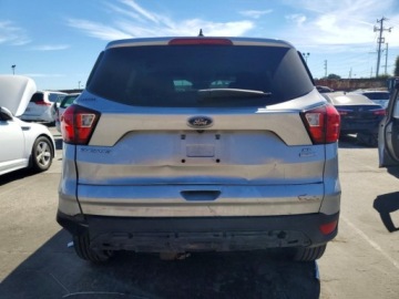 Ford Escape III 2019 Ford Escape 2019r., Se,, od ubezpieczalni 1.5 Benzyna 172KM, zdjęcie 5