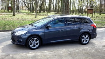 Ford Focus III Kombi 1.6 Duratec 125KM 2012 Focus . Klimatyzacja . . 2 x PDC . . Grzane Fotele , Szyby i Lusterka . ., zdjęcie 24