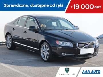 Volvo S80 II Sedan 2.0 T5 240KM 2012