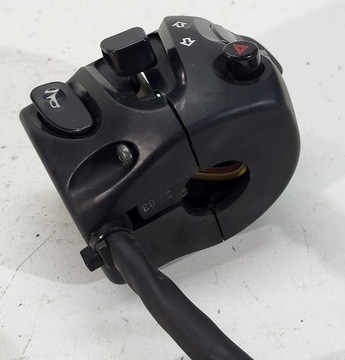 ЛЕВЫЙ переключатель Yamaha Fazer FZ1 Fz 1 06-15