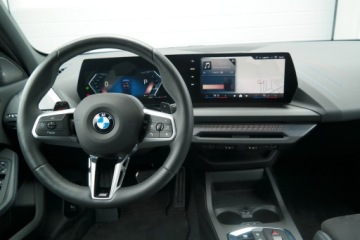 BMW Seria 1 F70 2025 BMW 120 BMW 120 M Sport Adaptacyjne zawieszenie Ad, zdjęcie 15