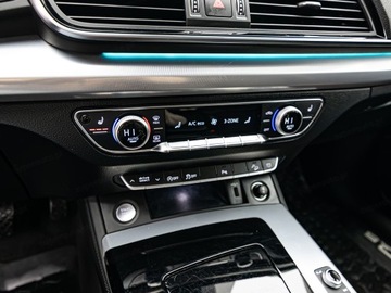 Audi Q5 II SUV Facelifting 2.0 40 TDI 204KM 2022 AUDI Q5 40 TDI Quattro S tronic Suv 204KM 2022, zdjęcie 17