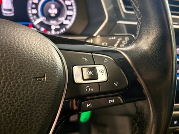 Volkswagen Tiguan II SUV 2.0 TDI 150KM 2018 Volkswagen Tiguan II 2.0 VW Nawi, Kamera, ACC, Asystent pasa, zdjęcie 17