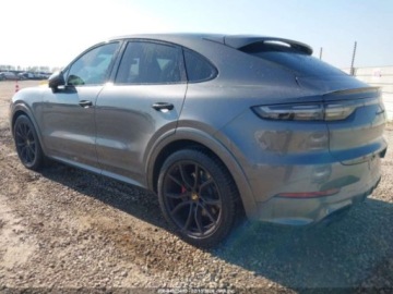 Porsche Cayenne III 2022 Porsche Cayenne 2022r., 4x4, 4.0L 4.0 Benzyna 453KM, zdjęcie 2