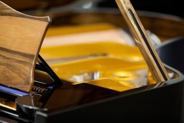 Кабинетный рояль C. Bechstein, 167 см, 1950 г., после полной реставрации.