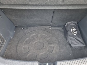 Kia Rio III Hatchback 5d Facelifting 1.2 DOHC CVVT 84KM 2015 Kia Rio III 1.2 84 KM alufelgi climatronic super stan gwarancja, zdjęcie 15