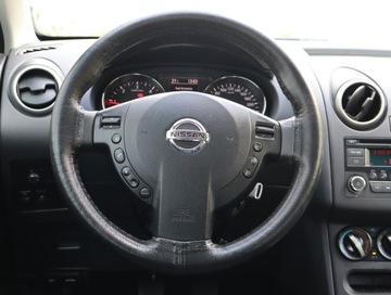 Nissan Qashqai I Crossover Facelifting  1.5 dCi 110KM 2012 Nissan Qashqai 1.5 dCi, Klima, Tempomat, zdjęcie 14