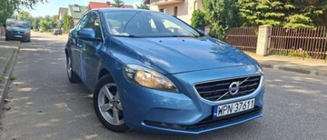 Volvo V40 II Cross Country D2 115KM 2014 Volvo V40 Volvo V40 D2 Momentum 1.6 Diesel 115KM