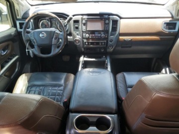 Nissan Titan 2017 Nissan Titan 2017 NISSAN TITAN SV 5.6 Benzyna 400KM, zdjęcie 7
