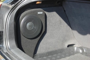 AUDI A3 8P SPORTBACK 2003-2013 КОРПУС САБВУФЕРА НА 20 СМ С ОПЦИЯМИ