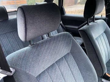 Volkswagen Passat B3 Sedan 2.0 115KM 1990 Volkswagen Passat Volkswagen Passat B3 Automat Sedan Welur Bordo Super Sta, zdjęcie 21