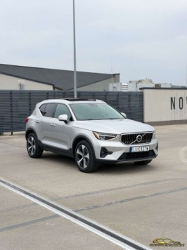 Volvo XC40 Crossover Facelifting 2.0 B5 250KM 2022 Volvo XC 40 2.0 250KM bardzo zadbane,nowe auto 2.0 Benzyna 250KM, zdjęcie 1